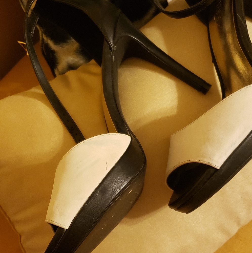 Open toe pumps - Picture 4 of 4